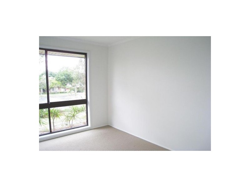 169 Waller Rd, Regents Park QLD 4118