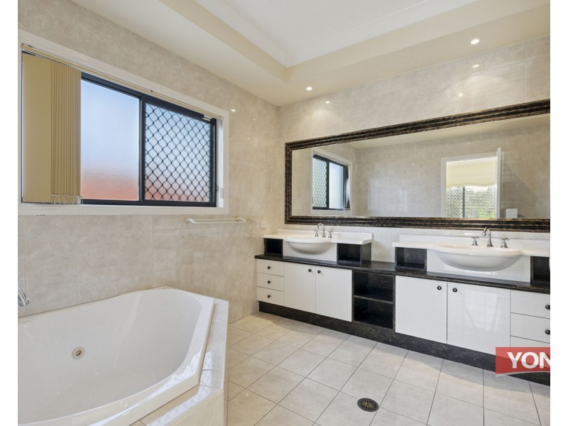 147 Stiller Drive, Kuraby QLD 4112