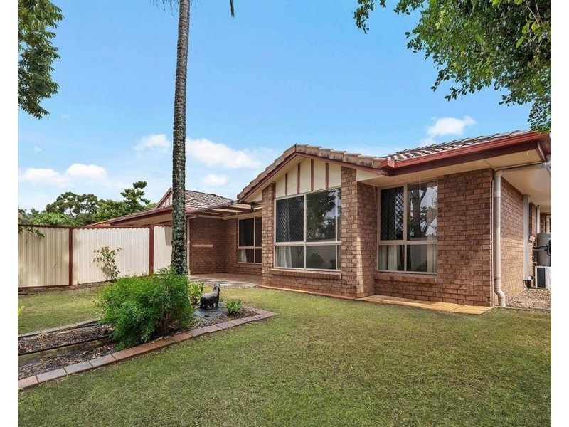 18 Kinchega Circuit, Parkinson QLD 4115