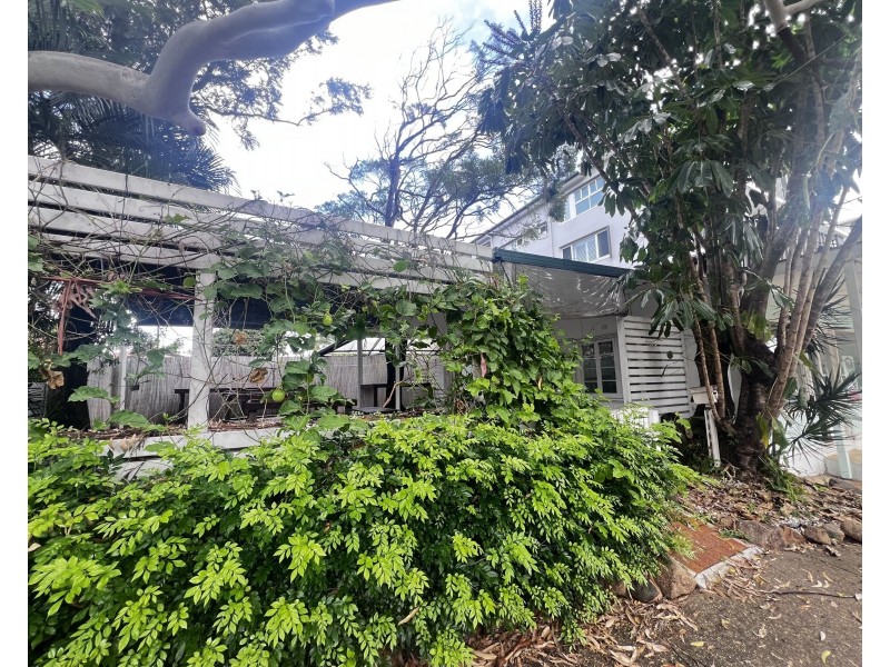 3 Colburn Ave, Victoria Point QLD 4165