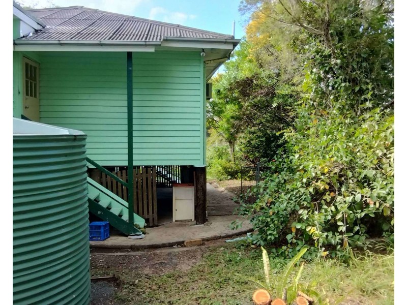 7 Railway Street, Ebbw Vale QLD 4304