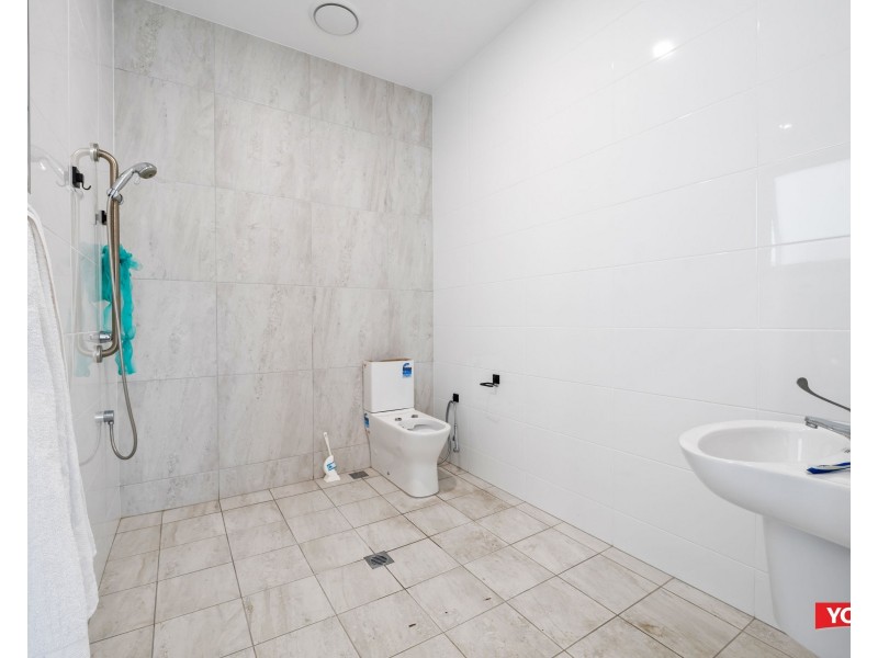 35 AMBER COURT, Redbank Plains QLD 4301
