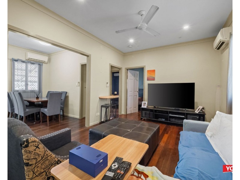 64 Chubb Street, One Mile QLD 4305