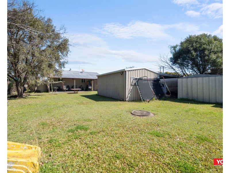 64 Chubb Street, One Mile QLD 4305