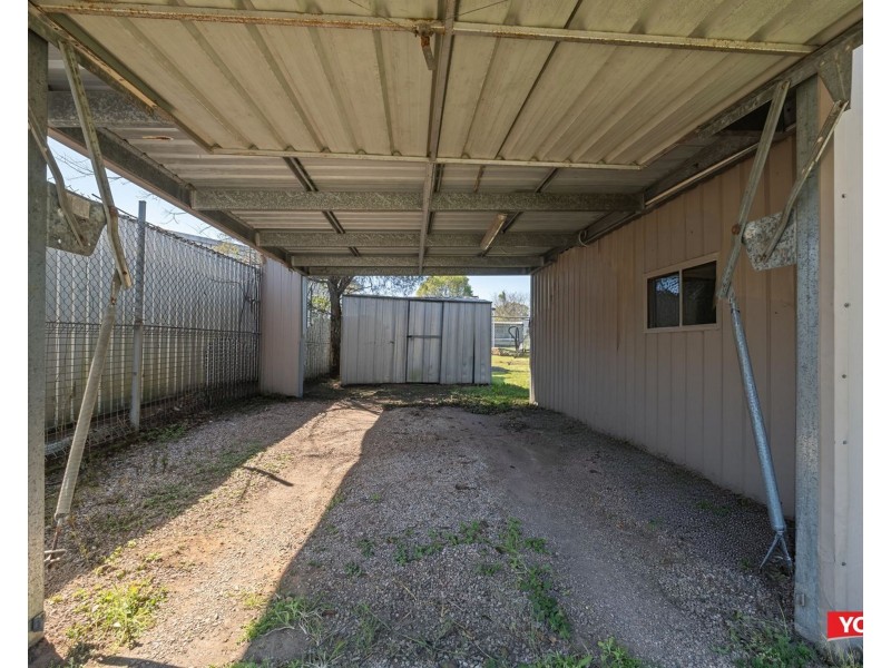 64 Chubb Street, One Mile QLD 4305