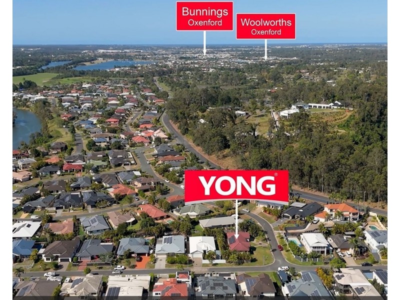 52 Brittany Drive, Oxenford QLD 4210
