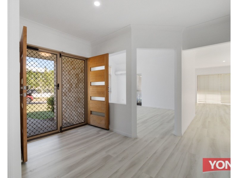 52 Brittany Drive, Oxenford QLD 4210