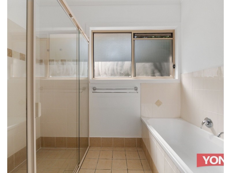 52 Brittany Drive, Oxenford QLD 4210