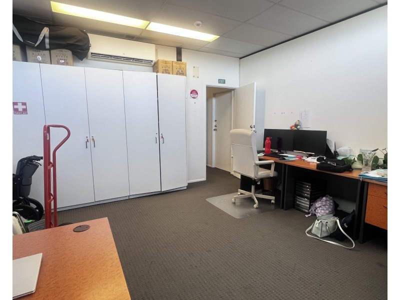 Suite52A 52B 223 calam road, Sunnybank Hills QLD 4109