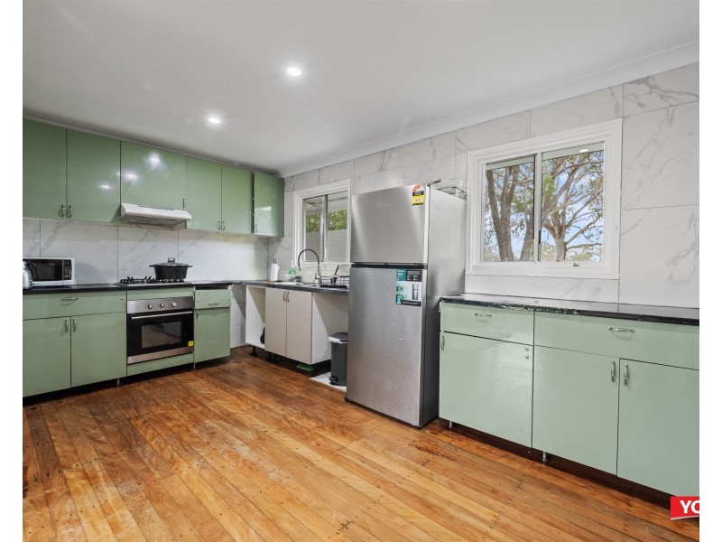 28 Schodel Street, Woodridge QLD 4114