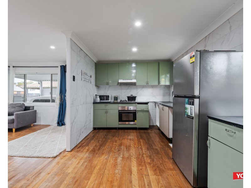 28 Schodel Street, Woodridge QLD 4114