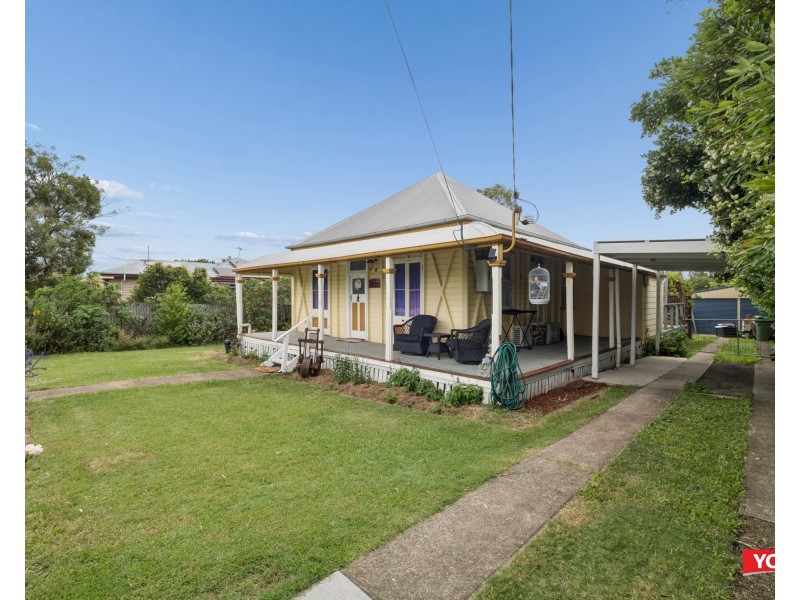 23 Doyle Street, Silkstone QLD 4304