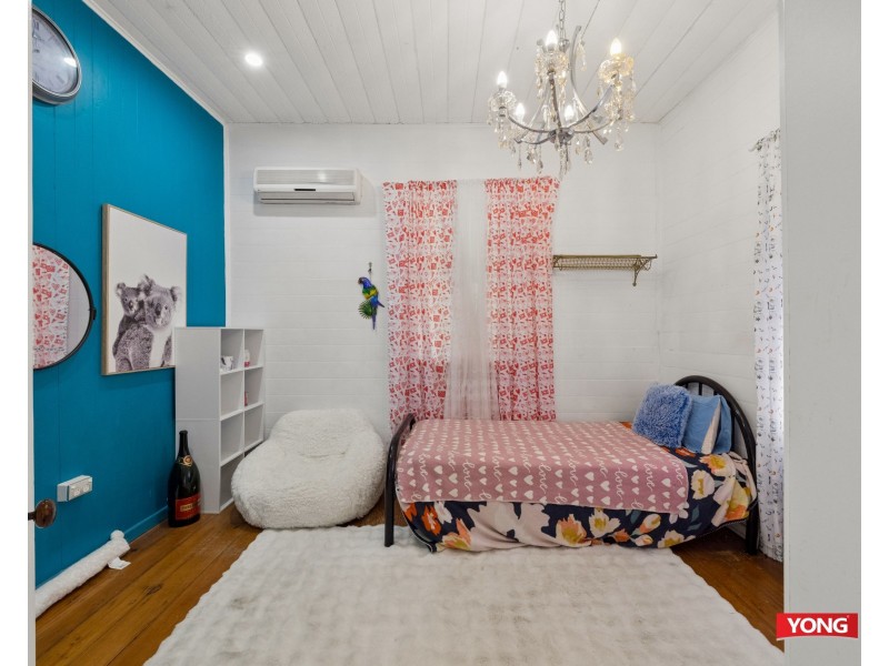 23 Doyle Street, Silkstone QLD 4304