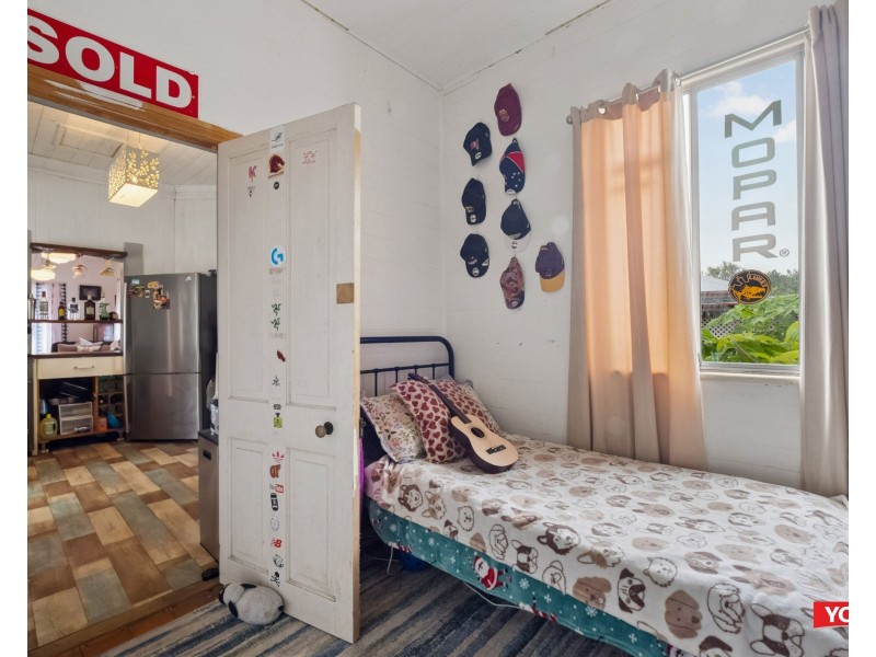 23 Doyle Street, Silkstone QLD 4304