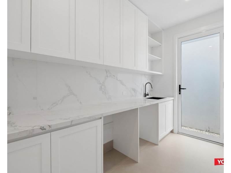 95 HARBOUR BOULEVARD, Jacobs Well QLD 4208