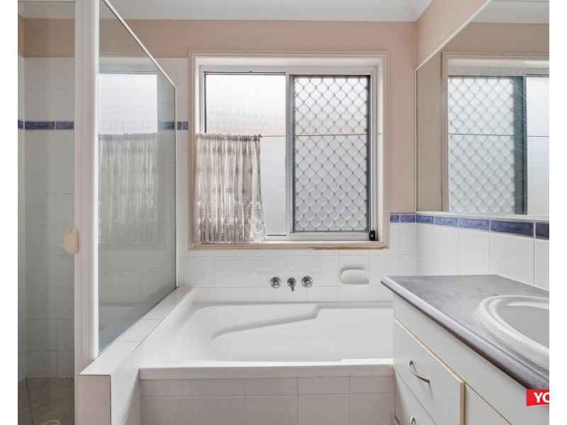 18 MOUNT BARNEY CRESCENT, Algester QLD 4115