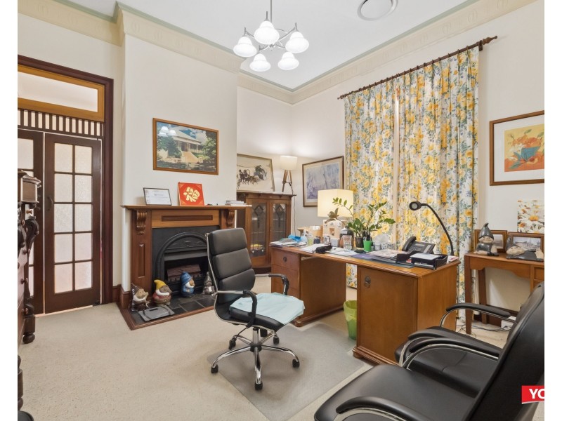 20 Darling St. East, Ipswich QLD 4305