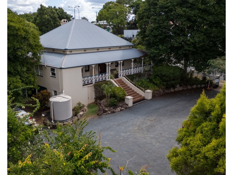 20 Darling Street East, Ipswich QLD 4305