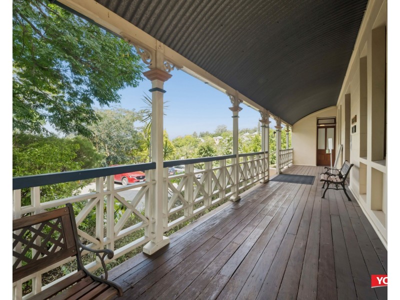 20 Darling Street East, Ipswich QLD 4305