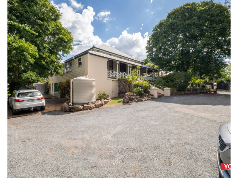 20 Darling Street East, Ipswich QLD 4305