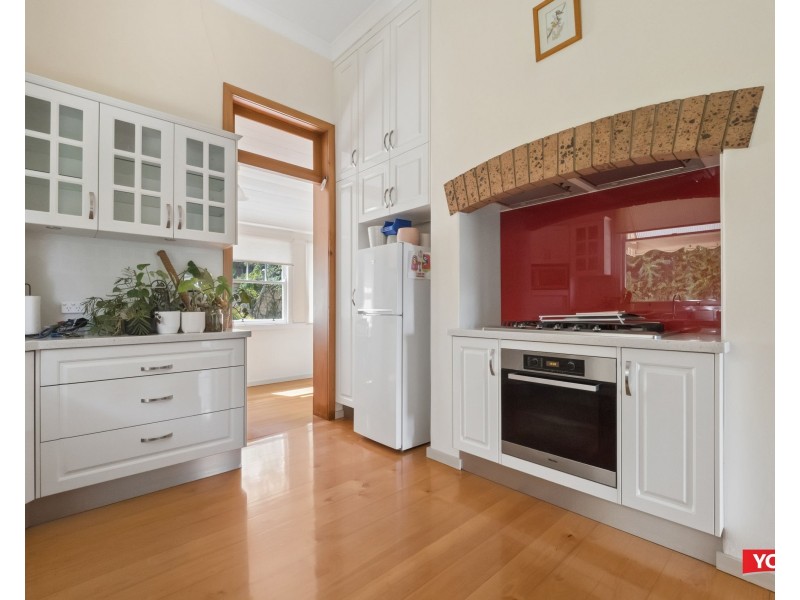 20 Darling Street East, Ipswich QLD 4305