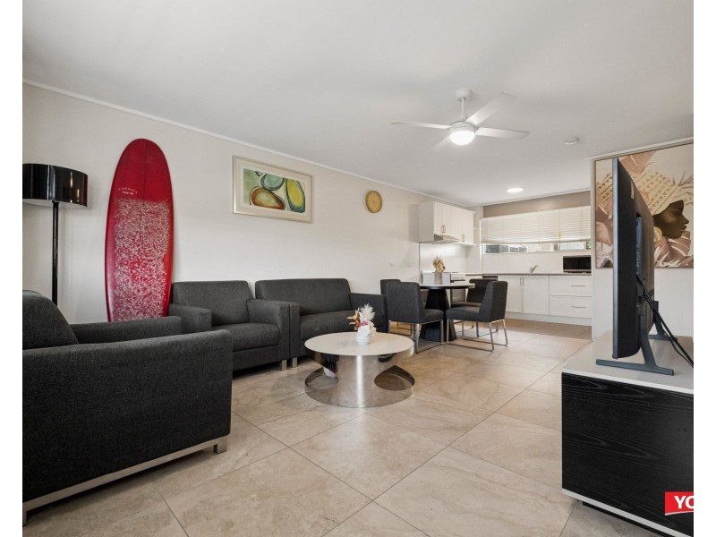 4/3 Miami Key, Broadbeach QLD 4218