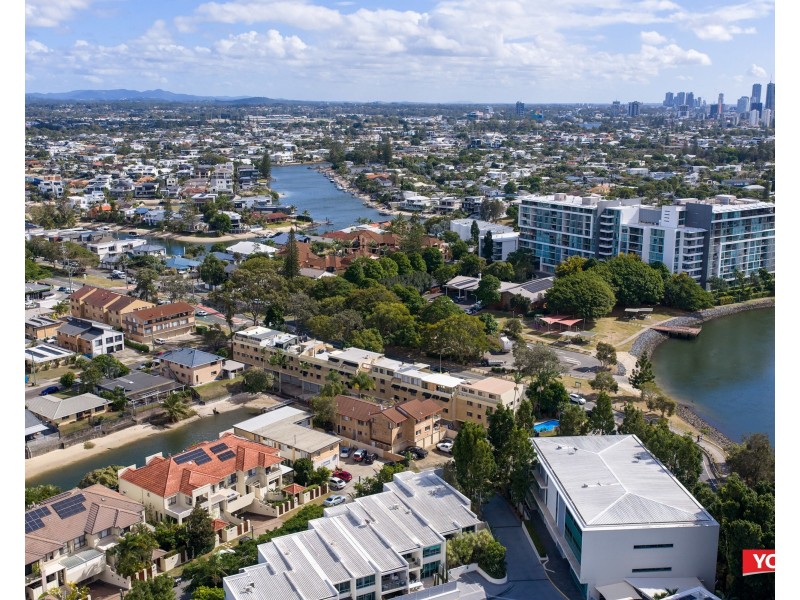 4/3 Miami Key, Broadbeach QLD 4218