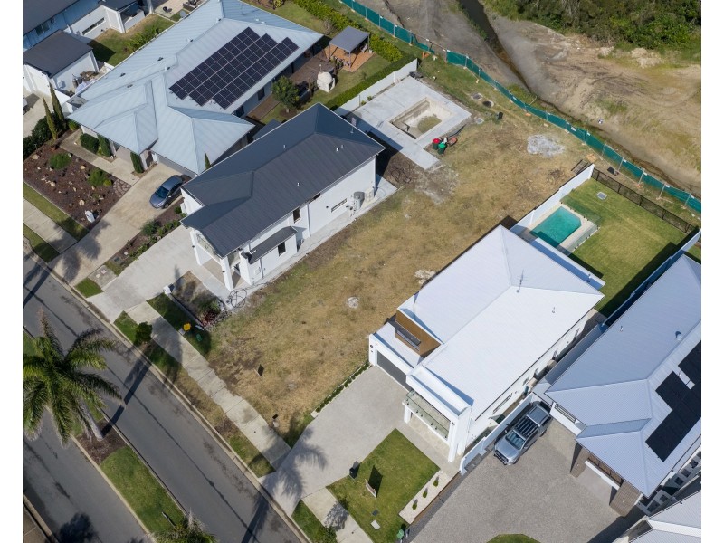 97 Harbour Boulevard, Jacobs Well QLD 4208