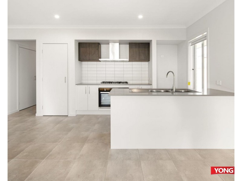 7 Sage Way, White Rock QLD 4306