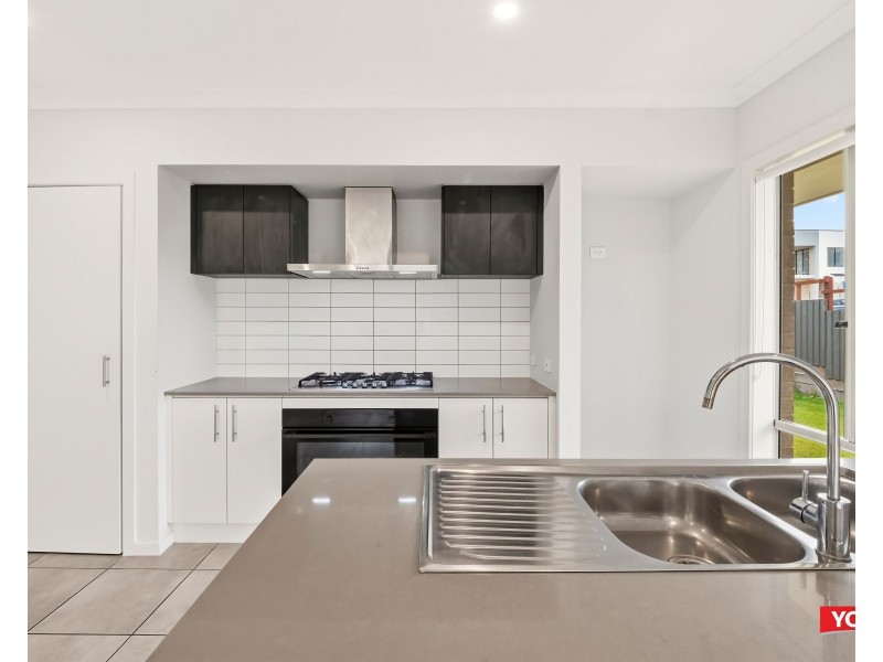 7 Sage Way, White Rock QLD 4306