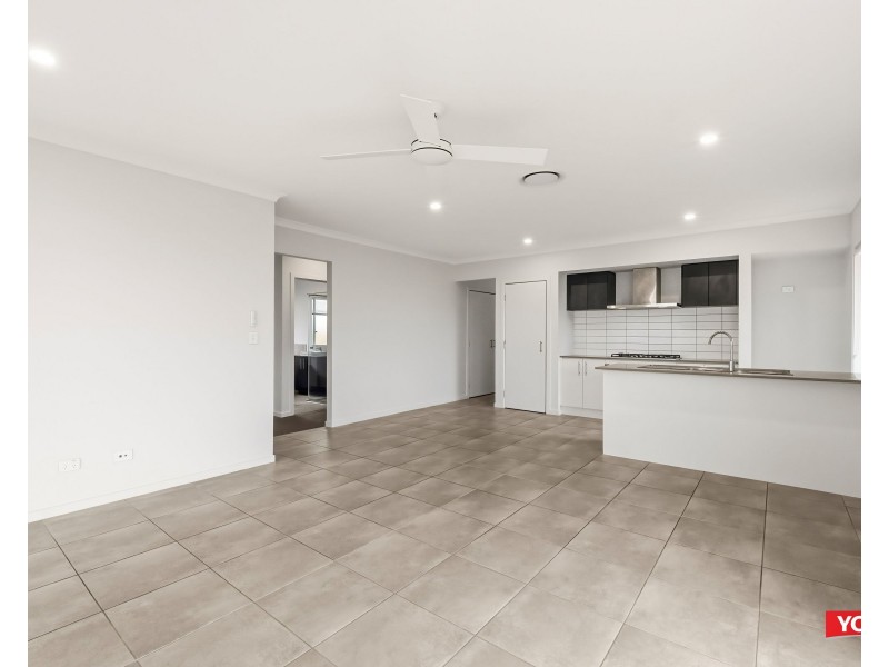 7 Sage Way, White Rock QLD 4306