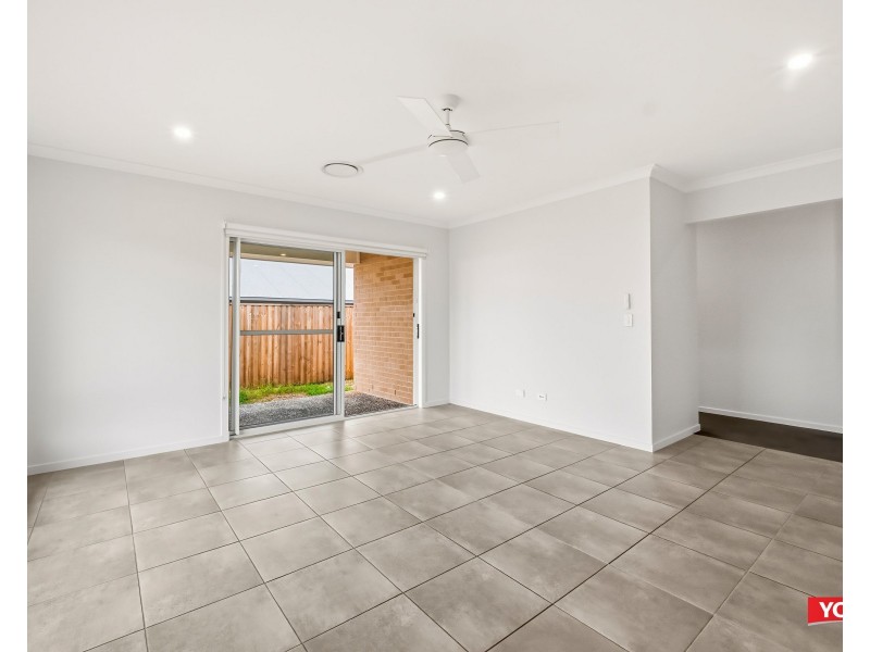 7 Sage Way, White Rock QLD 4306