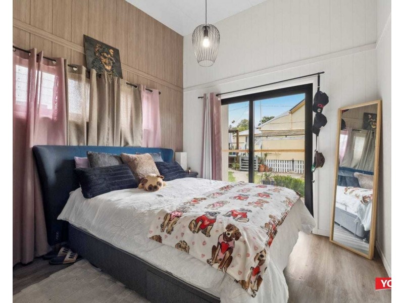 23 Doyle St Granny Flat, Silkstone QLD 4304