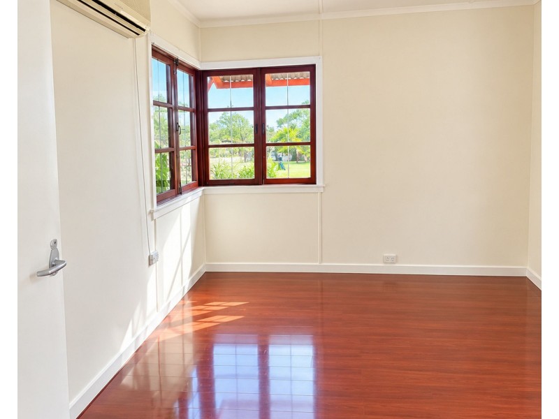 21 Vied Rd, Pallara QLD 4110