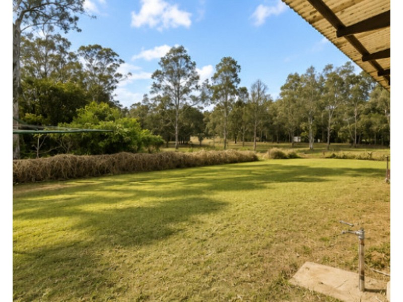 21 Vied Rd, Pallara QLD 4110