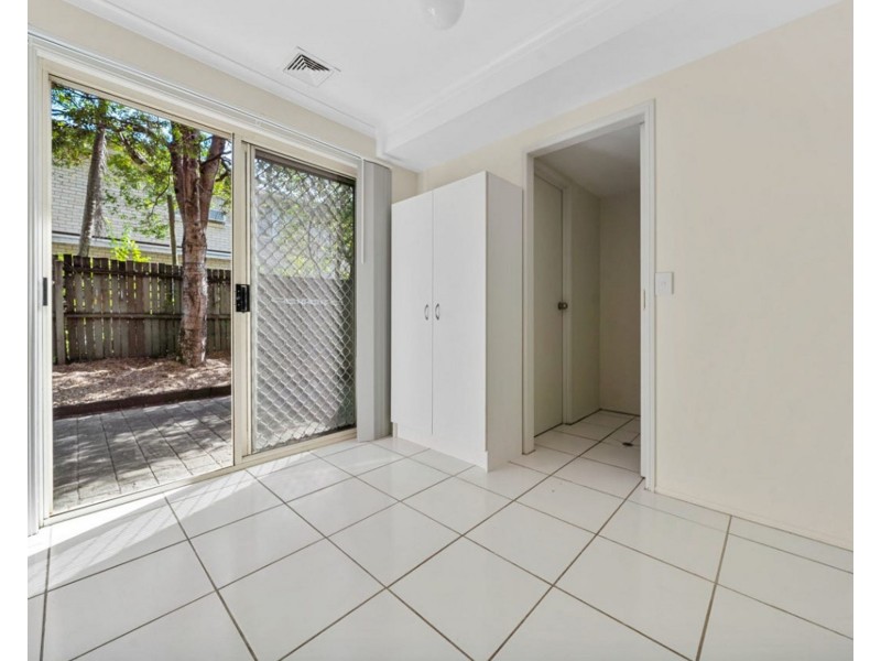 34 11 Gomana Street, Slacks Creek QLD 4127
