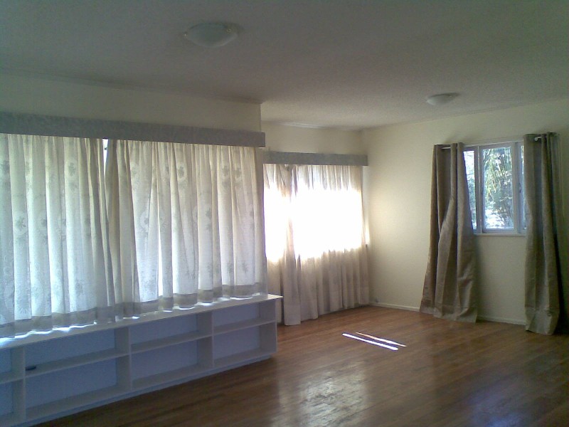 10 Alberon St, Wishart QLD 4122