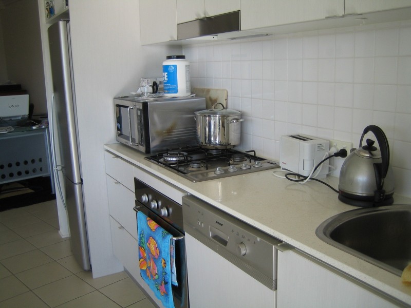 1035/18 Manning St, Milton QLD 4064