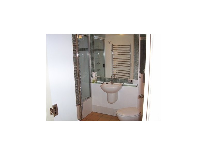 20/120 Sydney Street, New Farm QLD 4005