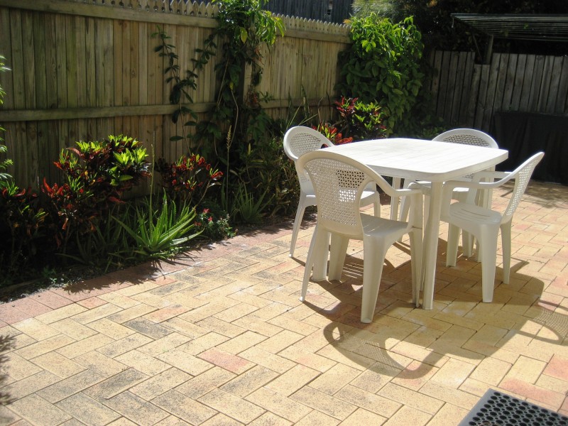 1/2788 Logan Rd, Underwood QLD 4119