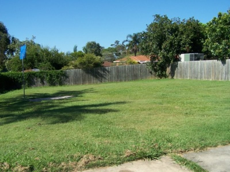 15 Curzon, Browns Plains QLD 4118