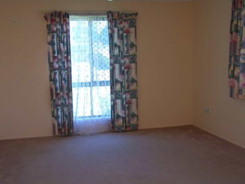 15 Curzon, Browns Plains QLD 4118