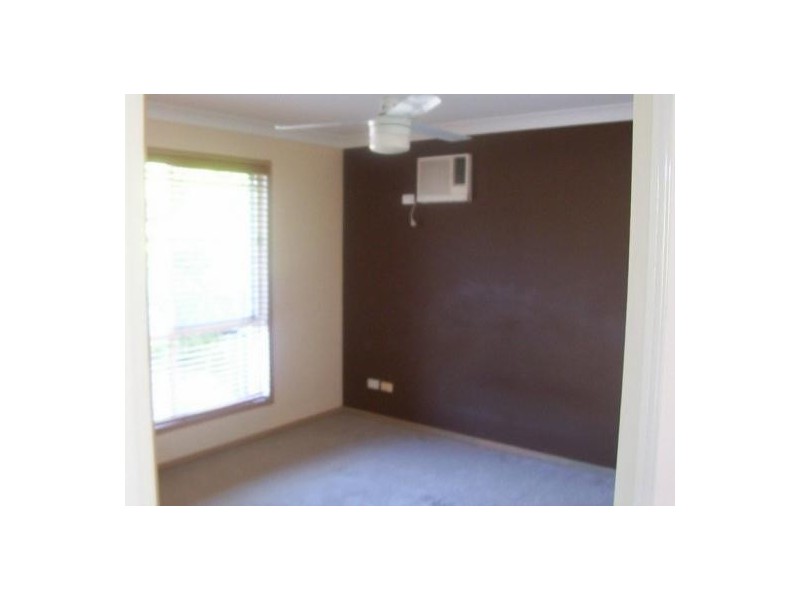 10 Appleyard Crescent, Coopers Plains QLD 4108