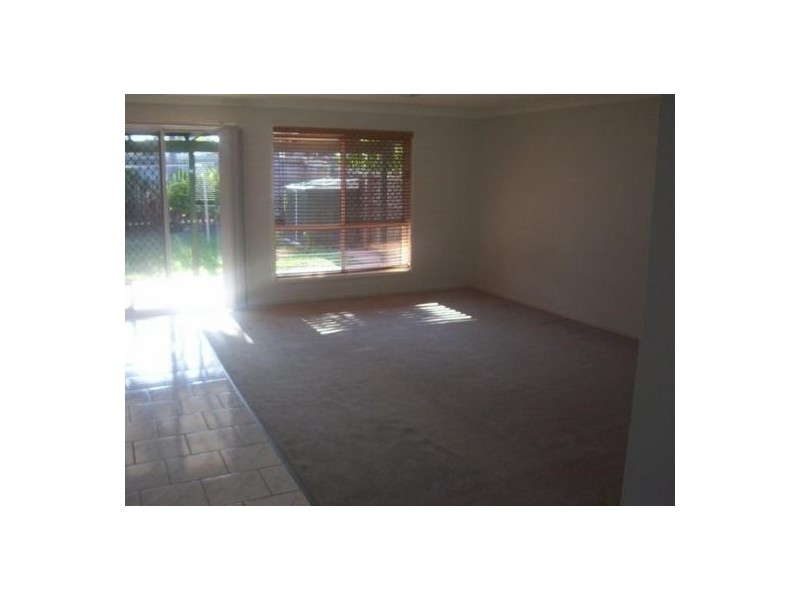 10 Appleyard Crescent, Coopers Plains QLD 4108