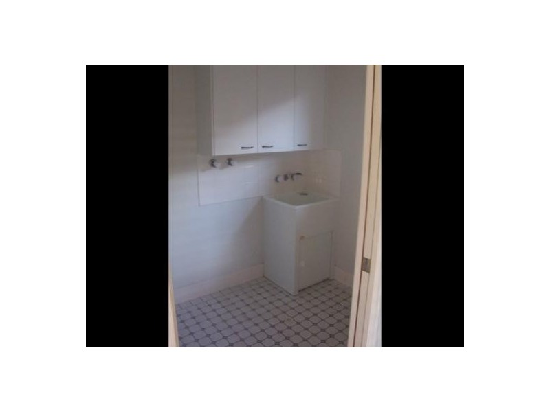 10 Appleyard Crescent, Coopers Plains QLD 4108