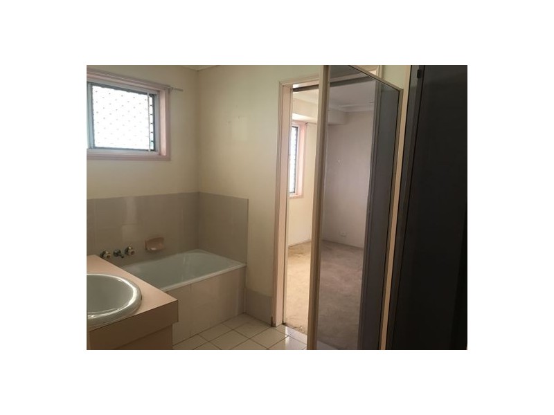 23 Serissa Street, Crestmead QLD 4132