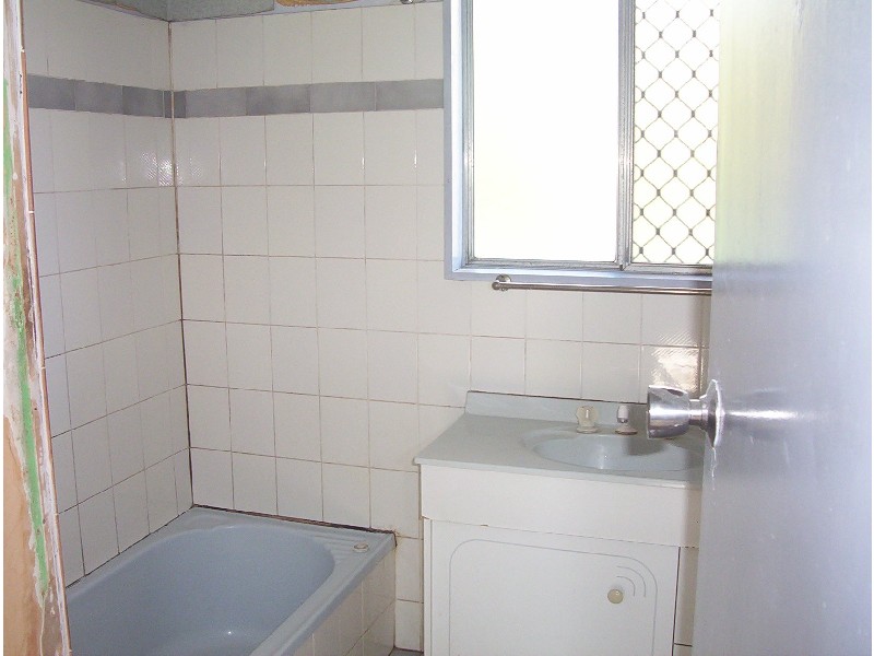 70 Bardon Street, Logan Central QLD 4114