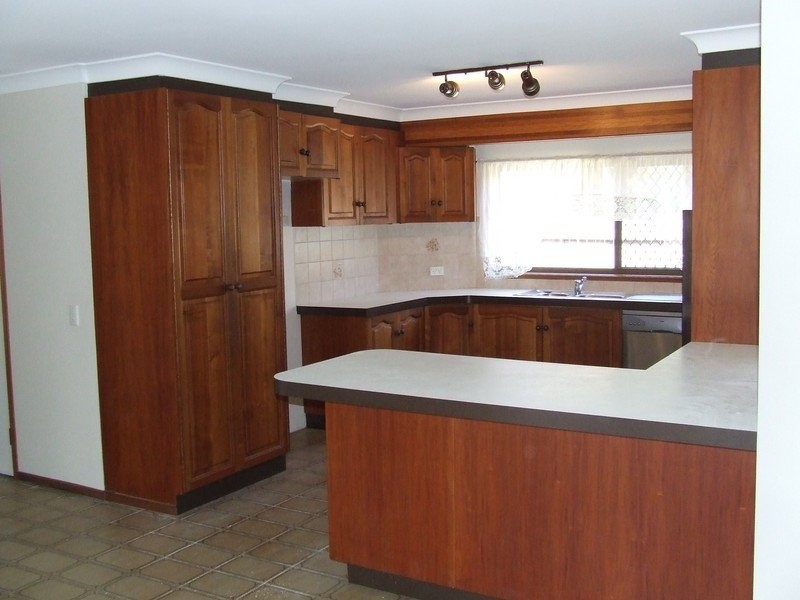 26 Chateau Street, Calamvale QLD 4116