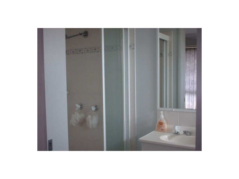 8 Moneghetti Place, Calamvale QLD 4116