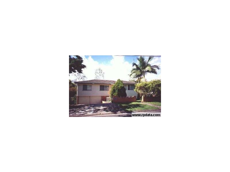 59 Valentia Street, Mansfield QLD 4122